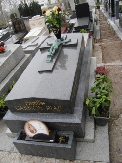 에디트 피아프 묘지.